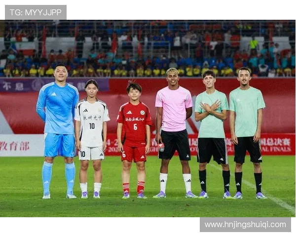 中国男足迎新希望年轻球员闪耀国际赛场展现拼搏精神与团队力量